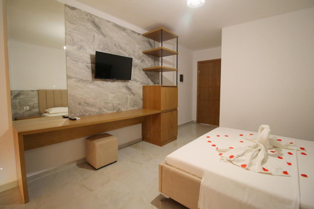 Hotel Four Islands Ksamil Extérieur photo