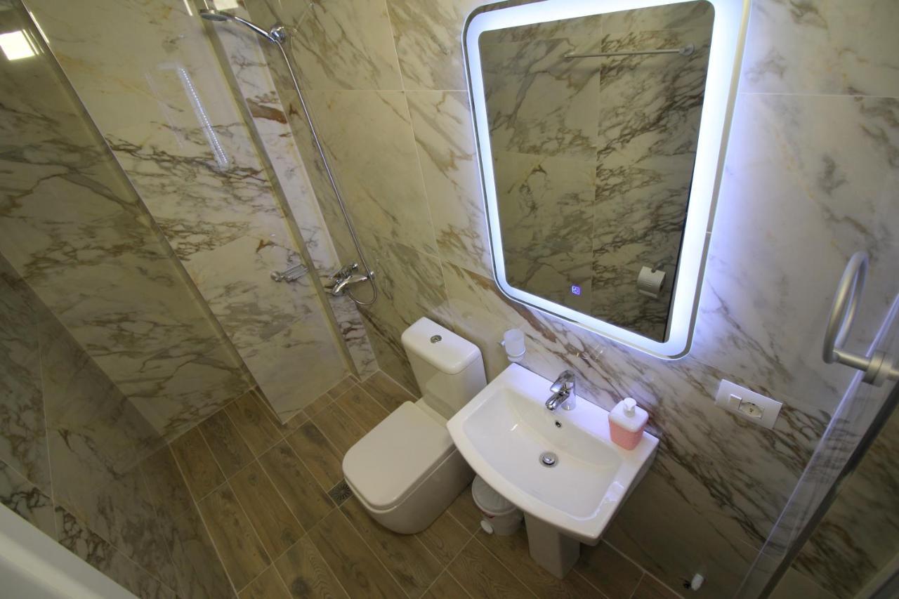 Hotel Four Islands Ksamil Extérieur photo