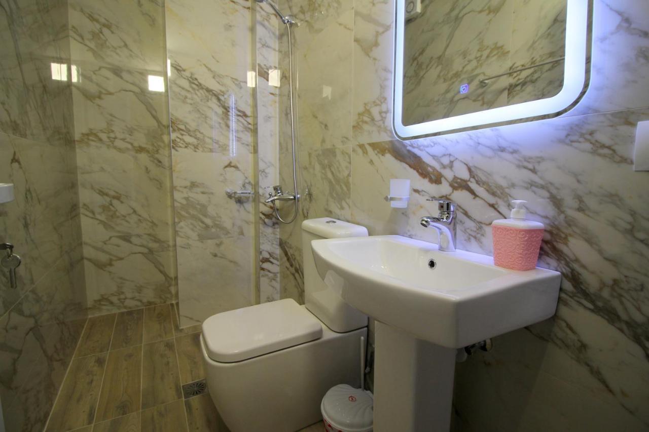 Hotel Four Islands Ksamil Extérieur photo