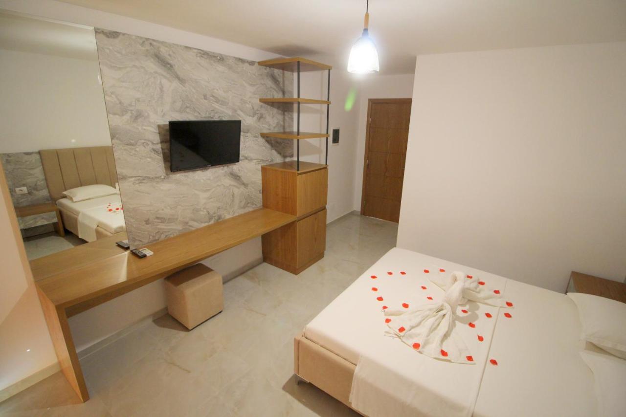 Hotel Four Islands Ksamil Extérieur photo