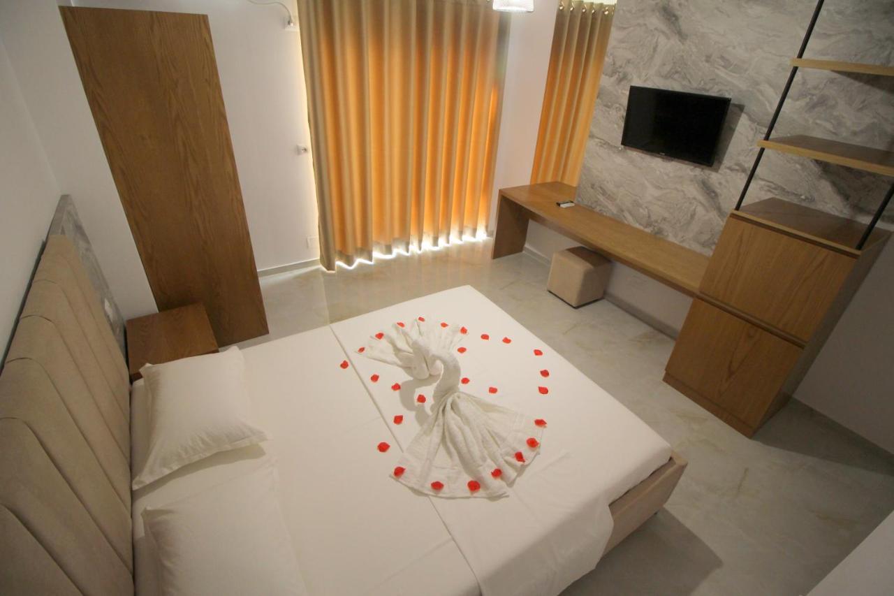 Hotel Four Islands Ksamil Extérieur photo