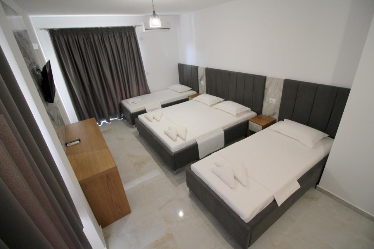 Hotel Four Islands Ksamil Extérieur photo