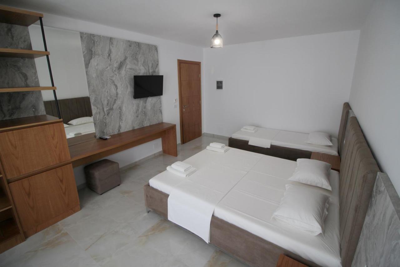 Hotel Four Islands Ksamil Extérieur photo
