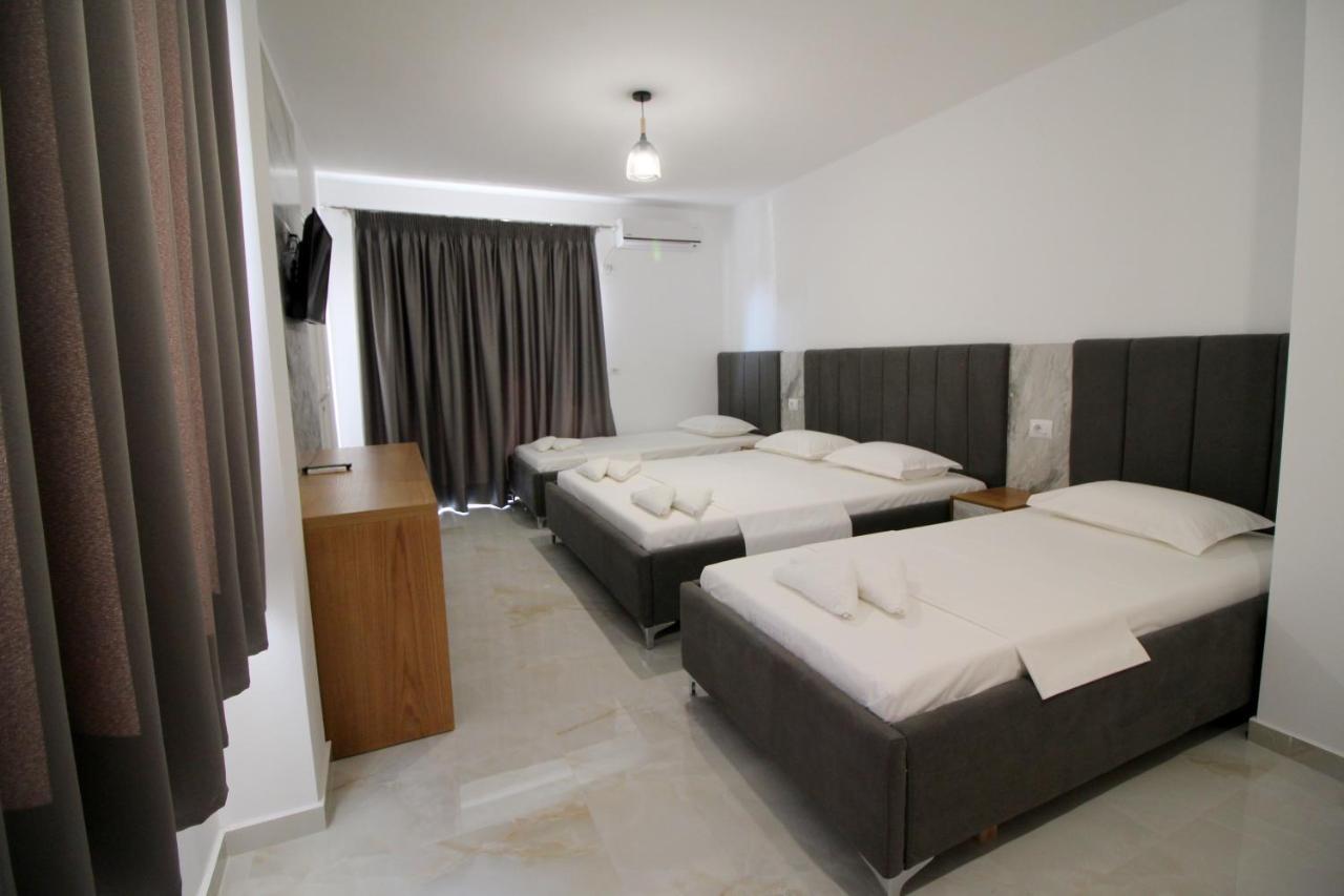 Hotel Four Islands Ksamil Extérieur photo