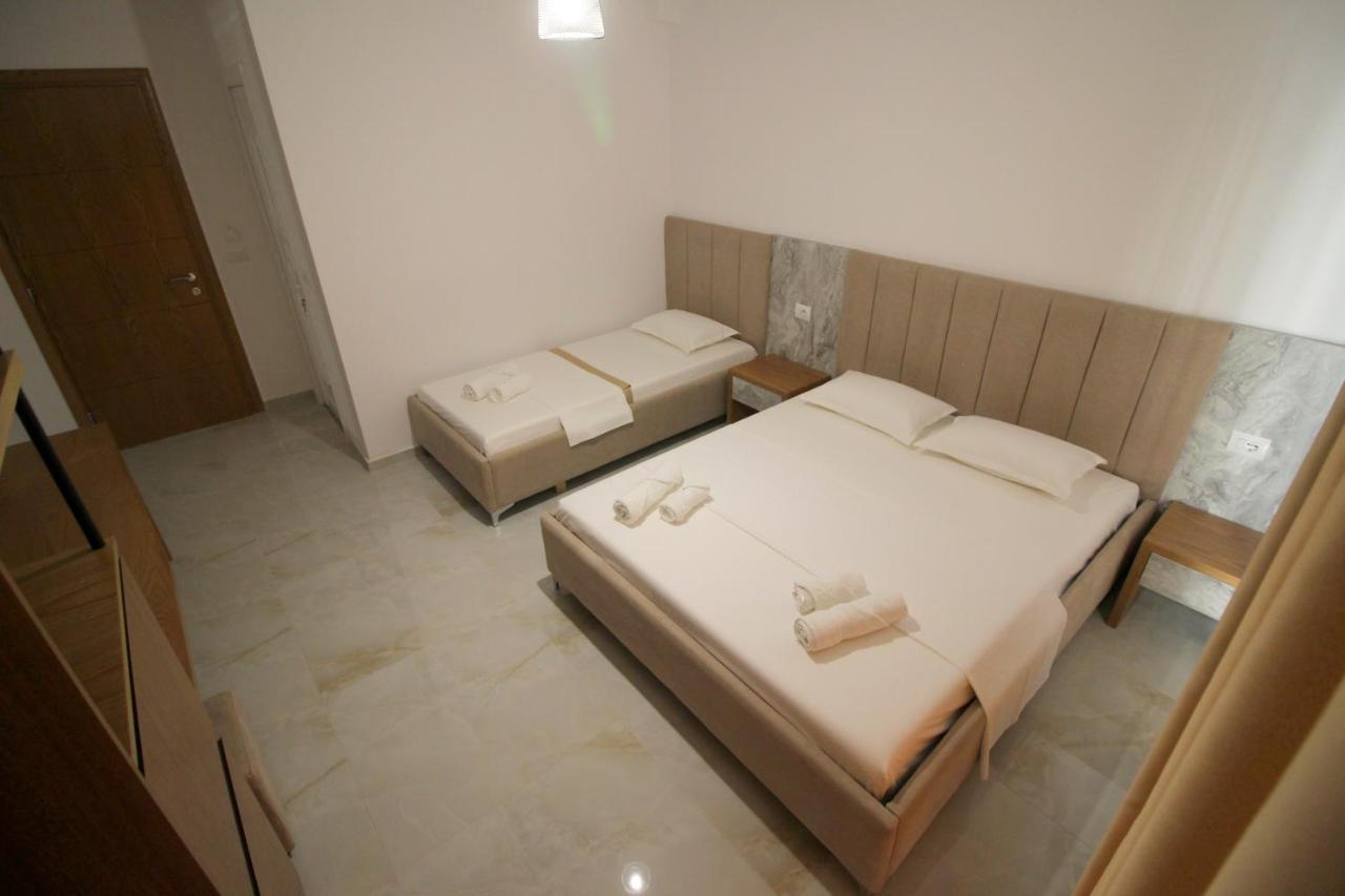 Hotel Four Islands Ksamil Extérieur photo
