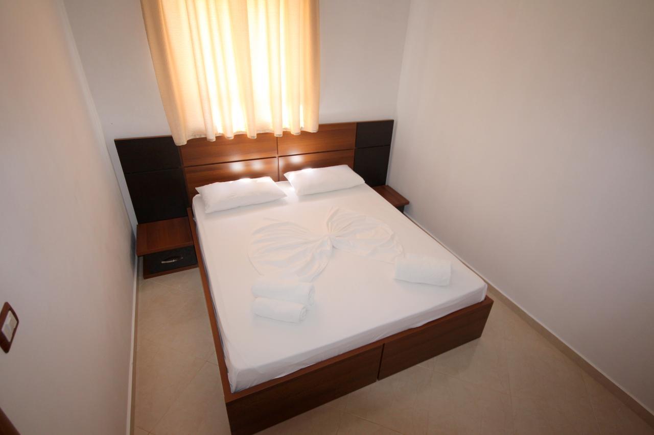 Hotel Four Islands Ksamil Extérieur photo
