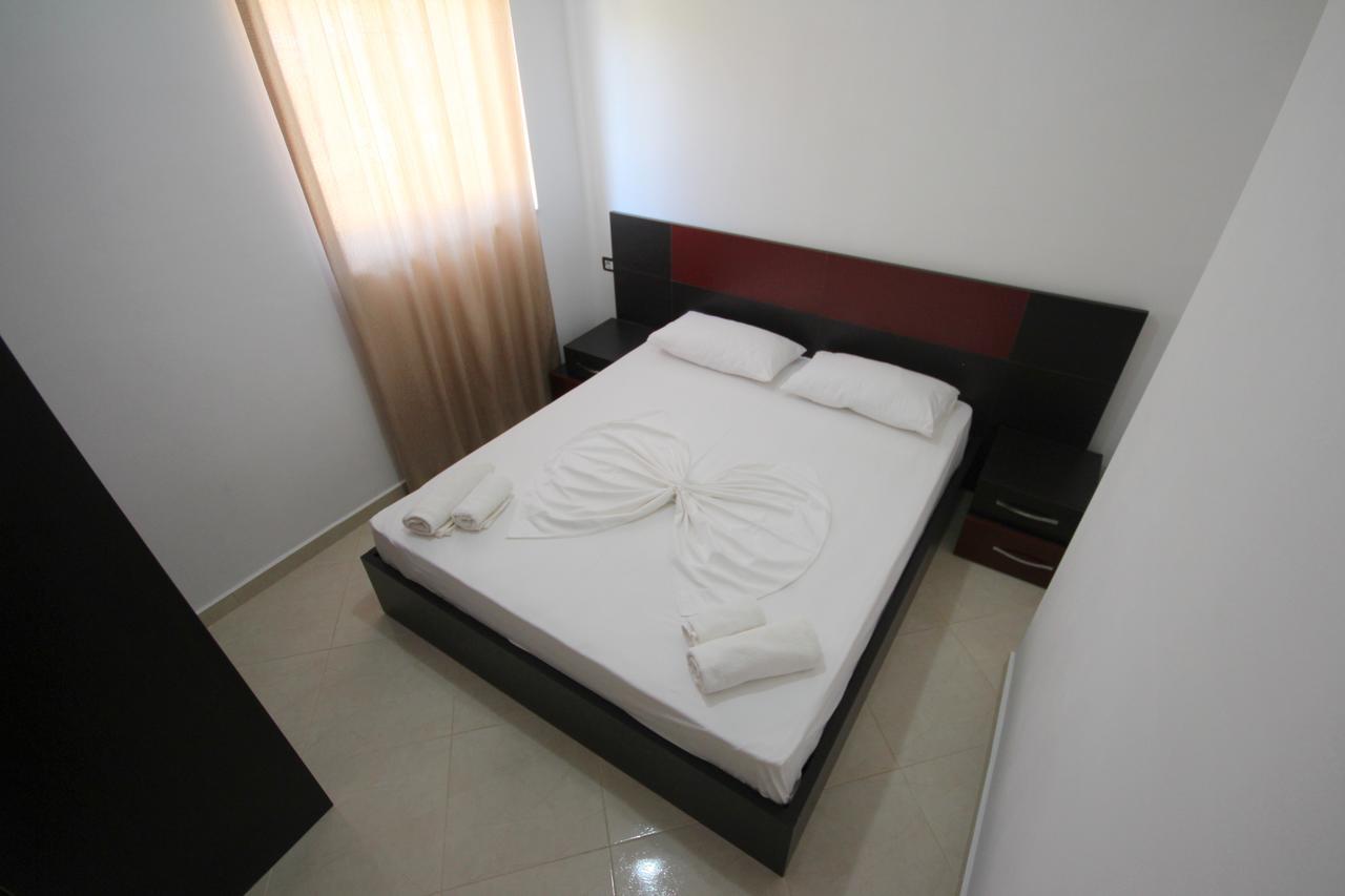 Hotel Four Islands Ksamil Extérieur photo