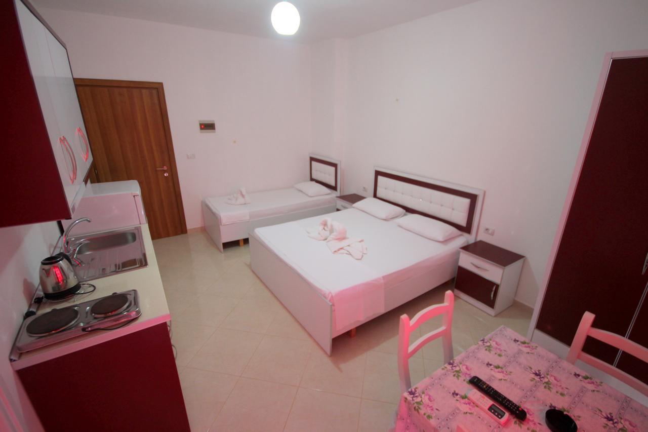Hotel Four Islands Ksamil Extérieur photo