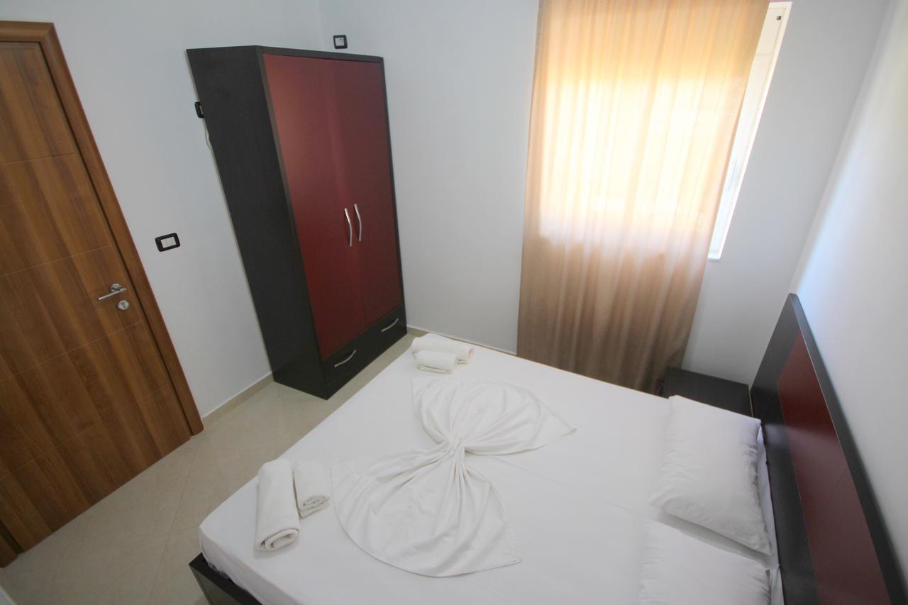 Hotel Four Islands Ksamil Extérieur photo